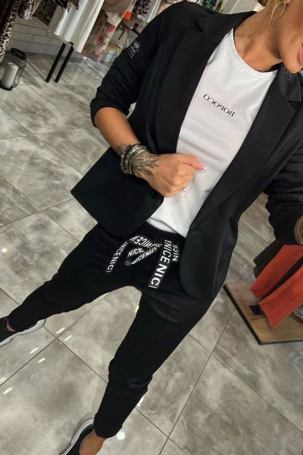 HOLLY – ELEGANT BLAZER SET