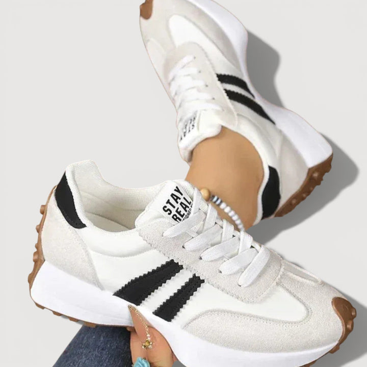 VICKY – PLATFORM TRAINERS